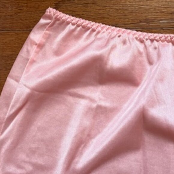 Lily of France & Vassarette 1980's Vintage Half Slips - Picture 4 of 15